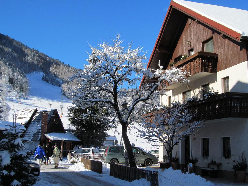 Apartments & Rooms Smucka Kranjska Gora Szoba fotó